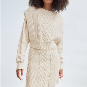 Babaton seek sweater